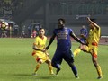 Deden Natshir Patah Kaki, Essien Turut Simpati