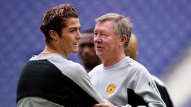 Ferguson Tak Pernah Bentak Ronaldo di MU