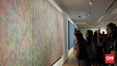 Karya Yayoi bisa dinikmati oleh warga Singapura dengan harga S$15 di National Gallery Singapore. Bagi warga asing atau bukan penduduk lokal, harus membayar S$25 untuk berinteraksi bersama sekaligus menikmati filosofi hidup di karya Yayoi.