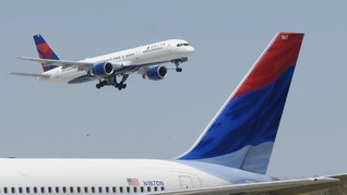 Gangguan Mesin, Jet Komersial AS Mendarat di Pulau Terpencil