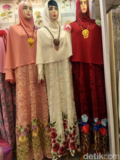 Gamis Nagita Slavina Baju Lebaran yang Paling Dicari di 