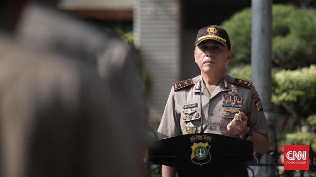 Gerindra Berencana Tak Hadir Saat Pelantikan Iriawan