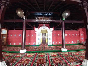 Jadwal Sholat Kota Cirebon Hari Ini, Selasa 24 Maret 2026