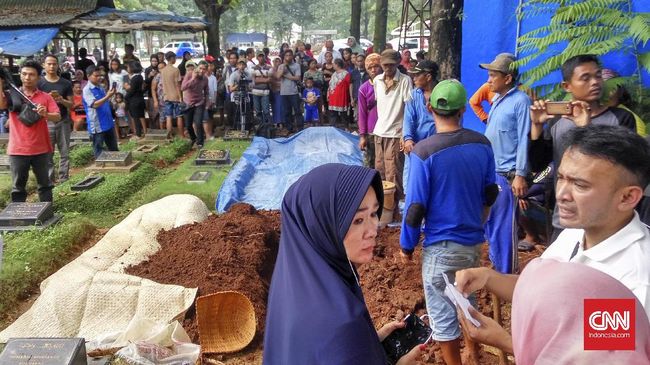 Ruben Onsu Siapkan Proses Pemakaman Julia Perez