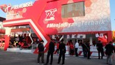 Telkomsel hadir di gelaran JFK 2017 dengan semangat menguatkan adopsi layanan broadband dan digital dalam keseharian masyarakat, terutama di wilayah perkotaan seperti ibukota DKI Jakarta yang sudah lekat dengan penerapan gaya hidup digital.
