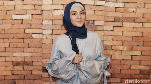 Foto: Inspirasi Hijab dari 6 Selebriti Indonesia yang sedang Hamil Foto: Inspirasi Hijab dari 6 Selebriti Indonesia yang sedang Hamil
