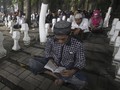 Jelang Ramadan, Makam Sunan Kudus Dipadati Peziarah