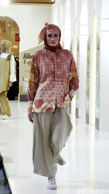 Foto 15 Inspirasi Baju Lebaran Warna Coffeetone