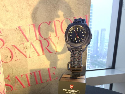 INOX V, Jam Tangan Wanita yang Tahan Beban Hingga 8 Ton INOX V, Jam Tangan Wanita yang Tahan Beban Hingga 8 Ton