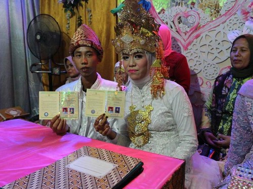  2  Anak  SMP Menikah di Usia  15 Tahun  Jadi Viral