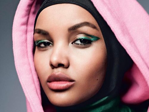 5 Model Berhijab yang Jadi Sorotan Dunia 1 5 Model Berhijab yang Jadi Sorotan Dunia 1