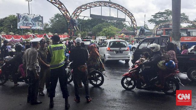 Kendaraan Pribadi Dilarang Masuk Ragunan Jika Macet Parah