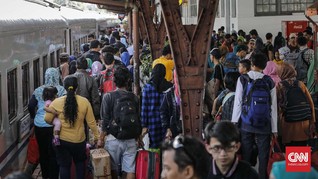 KAI Jakarta Layani 613 Ribu Penumpang di Natal dan Tahun Baru