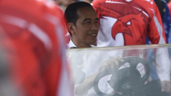 Ingin Suasana Adem, Jokowi Minta Penyebar Hoax Digulung Habis