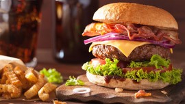 Menguak Sisi Positif dan Kandungan Gizi Lima 'Junk Food'