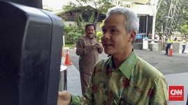 KPK Periksa Ganjar Pranowo dan Olly Dondokambey Terkait e-KTP