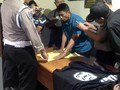 Bendera ISIS Terpasang di Pagar Polsek Kebayoran Lama