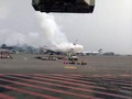 Pesawat China Airlnes Keluarkan Asap Saat Take Off di Soeta
