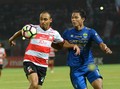 Peter Odemwingie Hijrah dari Madura United