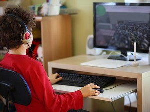 8 Tips Bikin Kamar Gaming Sederhana