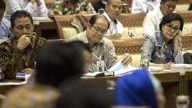 DPR dan Pemerintah 'Debat Kusir' Terkait Perppu AEoI