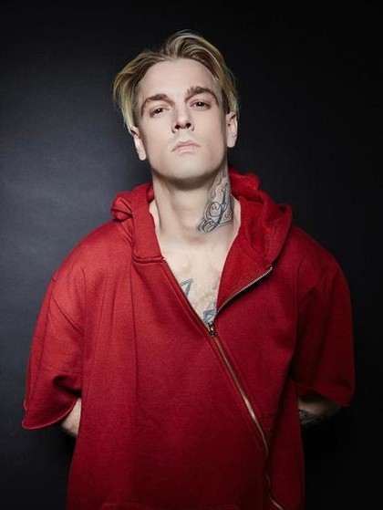 Mengaku Biseksual, Aaron Carter Nangis di Bar Khusus Gay Mengaku Biseksual, Aaron Carter Nangis di Bar Khusus Gay