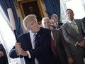 Trump Marah Disebut Ingin Bangun Parit Isi Ular di Perbatasan