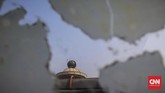 Atap yang menyerupai kubah dan menjadi iconic Mal Blok M yang terhubung dengan terminal Blok M. Di era 90an dan 2000an tempat ini berjaya dan sebagai tempat rujukan belanja produk fashion. (CNNIndonesia/Safir Makki)