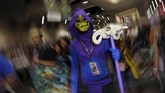 Dan seperti pada Comic-Con lain di dunia, ajang ini juga menjadi momen pamer kemampuan cosplay alias berkostum ala karakter. (REUTERS/Mike Blake)