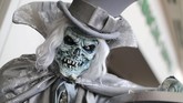 Joe Skellington pun tak ingin ketinggalan ikut cosplay dalam Comic-Con terbesar di dunia ini. (REUTERS/Mike Blake)