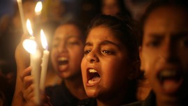 Konflik Berlanjut, Seribu Lilin Menyala di Al-Aqsa