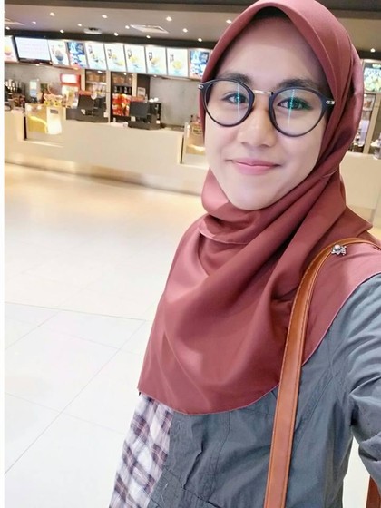 Pelajaran Berharga dari Gadis Cantik yang Dulu Disebut Badak & Ditolak Pria Pelajaran Berharga dari Gadis Cantik yang Dulu Disebut Badak & Ditolak Pria