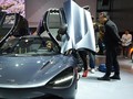 McLaren 720S, si Cantik Bertenaga Monster Resmi Mengaspal