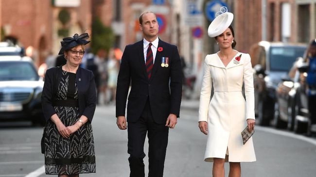 Kate Middleton Wajib Pakai Topi di Pernikahan Markle-Harry