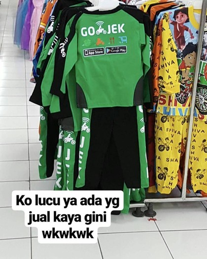 Viral Jaket  Go Jek untuk  Anak  anak  Ini Jadi Incaran Netizen