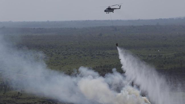 Jalur Pendakian Gunung Arjuno Terbakar, Helikopter Dikerahkan