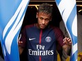 Pelatih PSG Bantah Neymar Dimusuhi Suporter