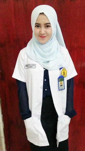 Gambar Pesona 11 Dokter Cantik Berhijab Populer Instagram Foto Gambar
