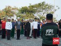Laskar FPI Latihan Berbaris Jelang Milad Akbar ke-19