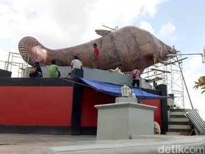 Sejarah Tugu Ikan Belido Ikon Kota Palembang Lengkap Makna Filosofis