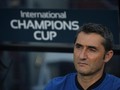 Fan Marah Barcelona Perpanjang Kontrak Valverde