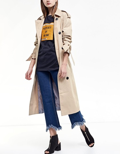 Stradivarius Diskon Hingga 70%, T-shirt Mulai dari Rp 99 Ribu Stradivarius Diskon Hingga 70%, T-shirt Mulai dari Rp 99 Ribu