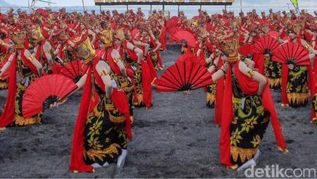 Tari Gandrung Akan Ramaikan HUT RI ke-72 di Istana Negara