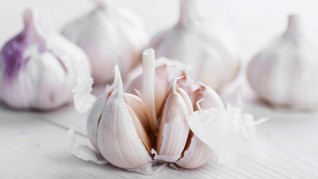 Studi: Bawang Putih Turunkan Risiko Kanker dan Sakit Jantung