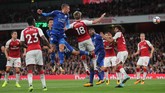 Di babak kedua Leicester kembali unggul melalui sundulan Jamie Vardy yang menggetarkan gawang Petr Cech pada menit ke-56. (REUTERS/Eddie Keogh)