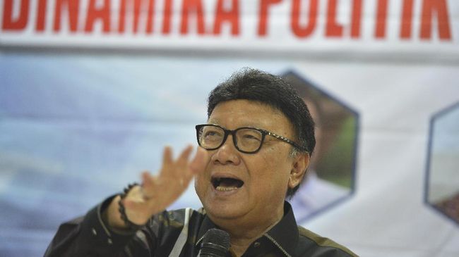 Anak Pejabat Dukcapil Disebut Jual Blangko e-KTP lewat Daring