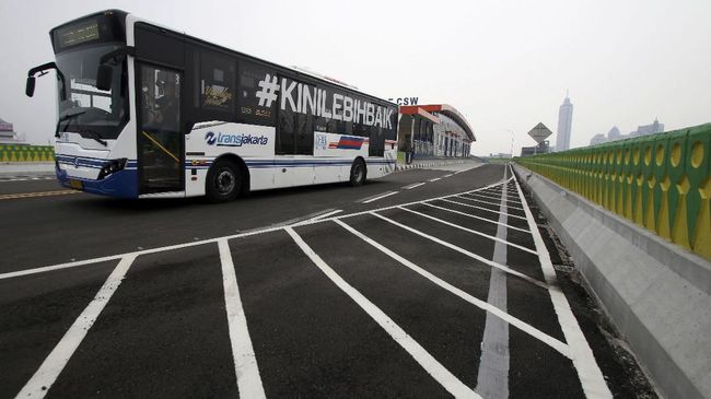 Pelantikan DPR Baru, Rute Bus TransJakarta Dialihkan