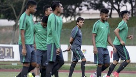 Luis Milla Dijadwalkan Bertemu PSSI di Filipina