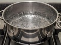 Hot Water Challenge, Versi 'Panas' Ice Bucket Challenge