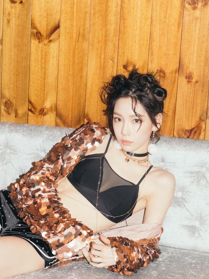 6 Penyanyi K-Pop yang Justru Merasa Kesepian Setelah Jadi Artis 6 Penyanyi K-Pop yang Justru Merasa Kesepian Setelah Jadi Artis
